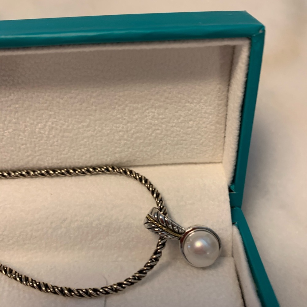 NWT EFFY pear drop necklace